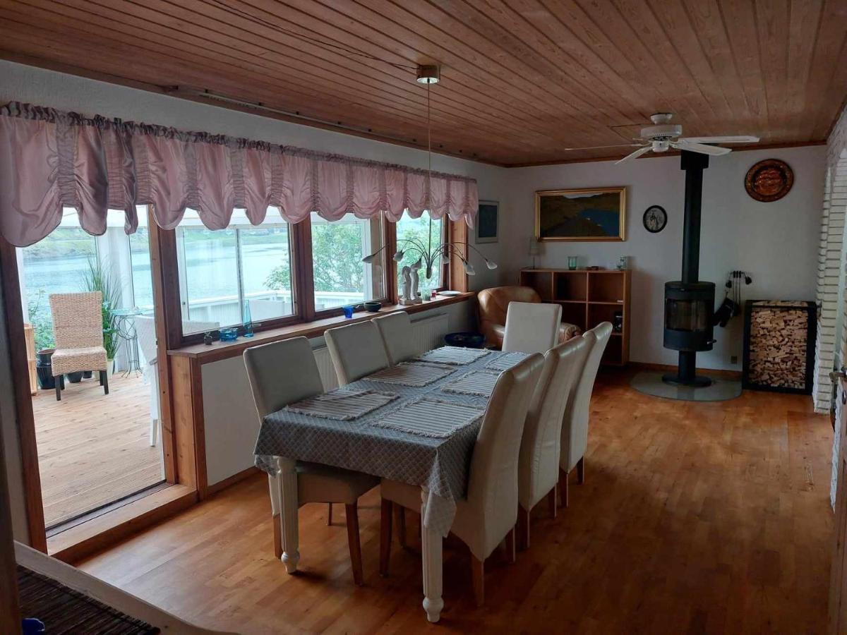 Fjord Guesthouse Funningsfjordur Экстерьер фото