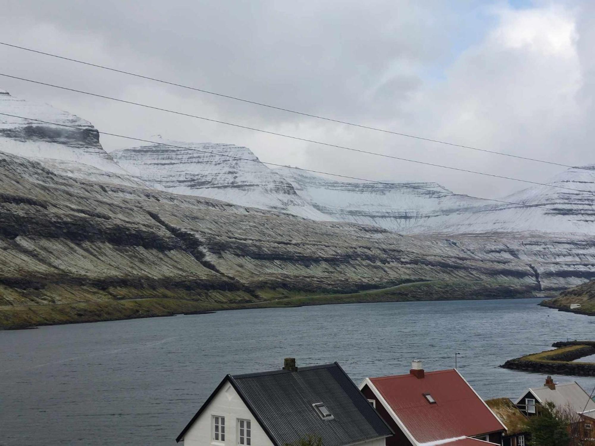 Fjord Guesthouse Funningsfjordur Экстерьер фото